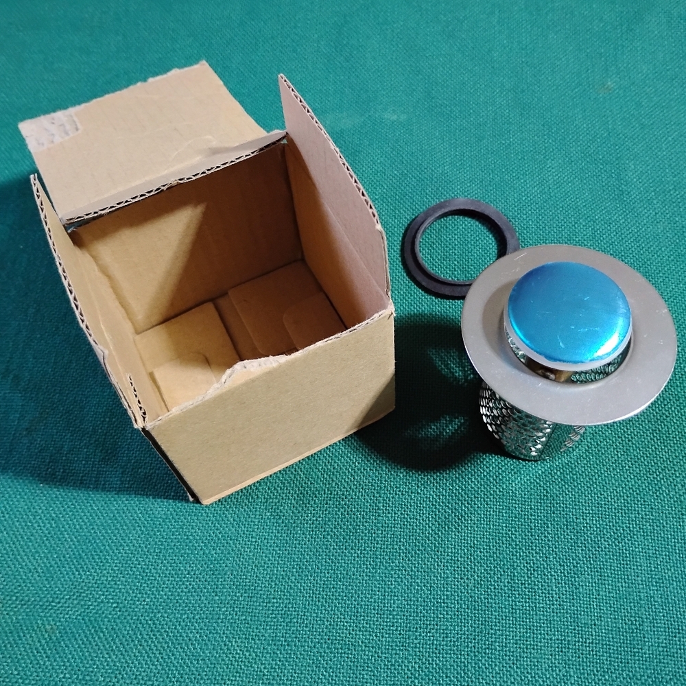 NWOT- Pop-Up Sink Stopper